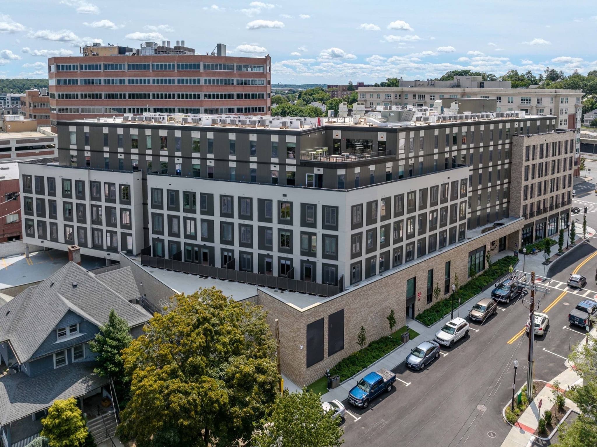 Center & Stone — Mixed-Use landscape by Hynes Landscaping