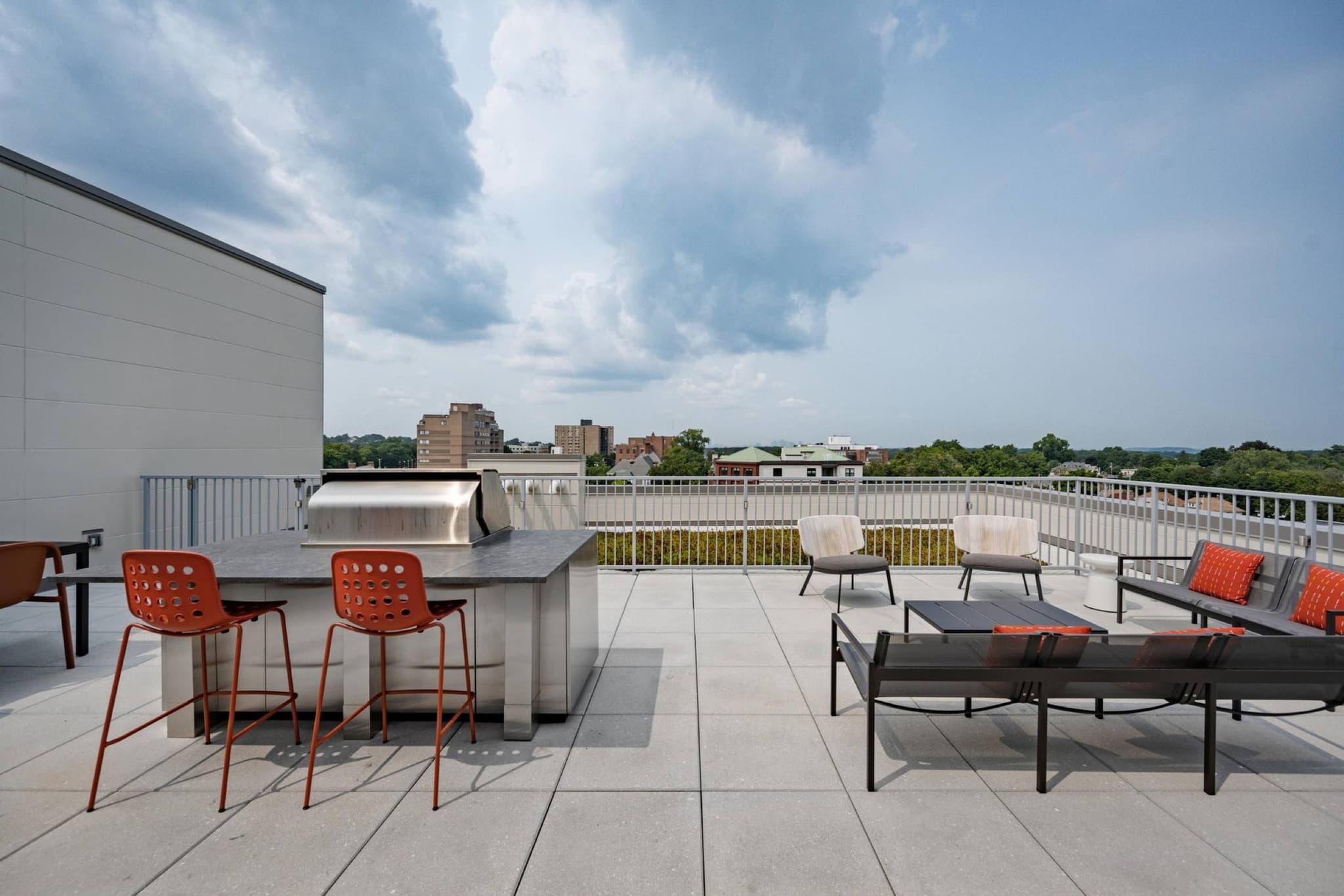 Center & Stone — view 14