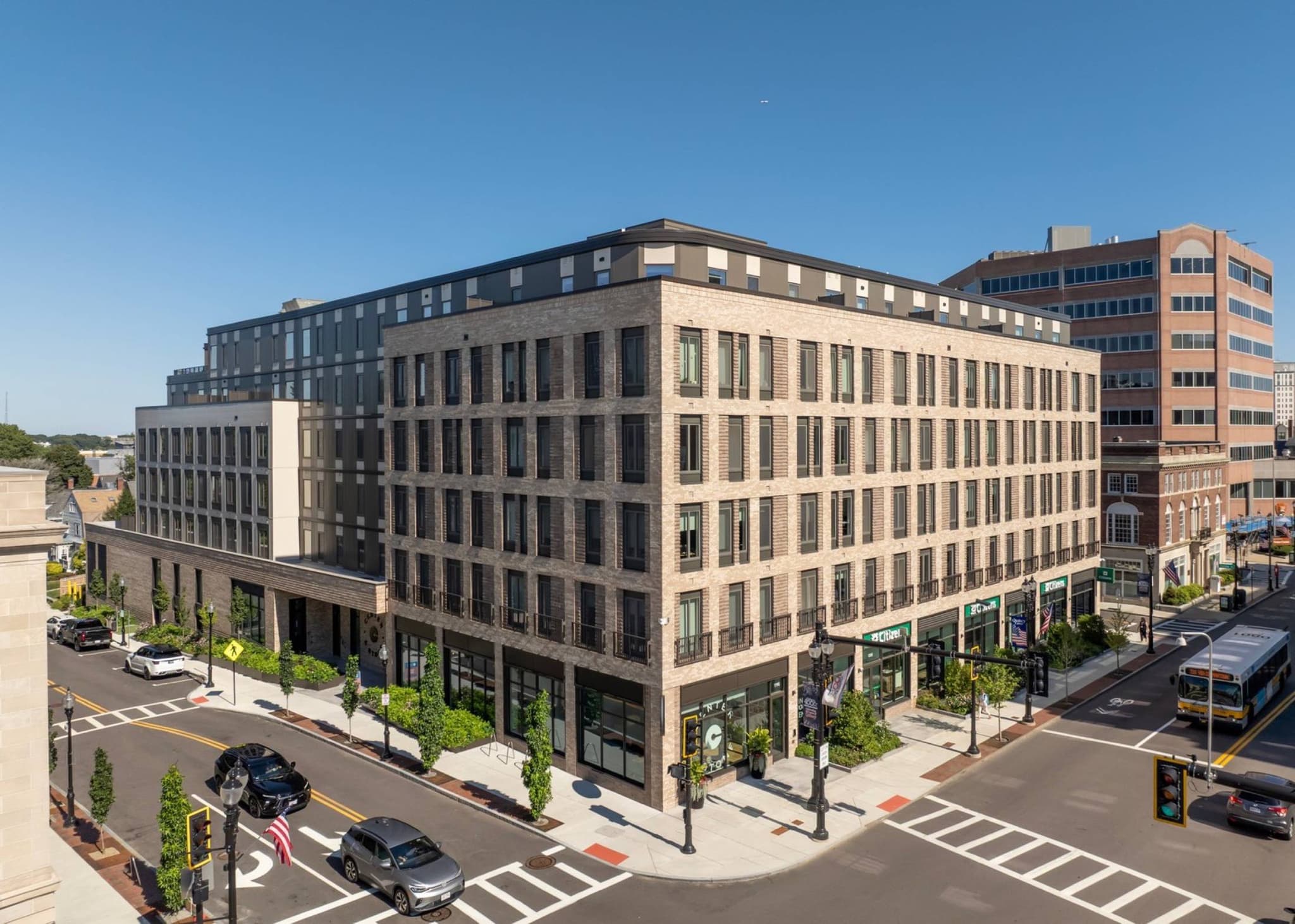 Center & Stone — view 20