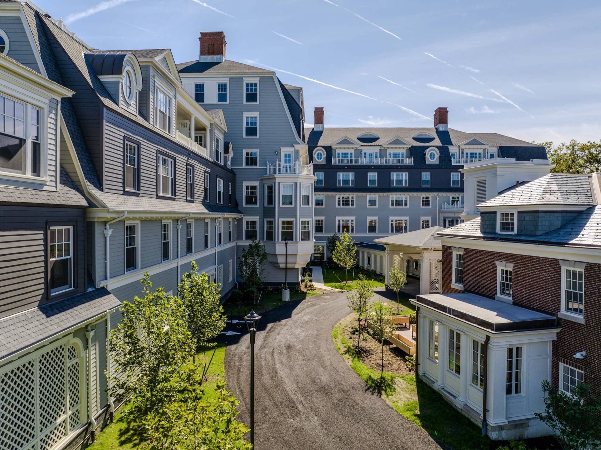 The Newbury — Multi-Family landscape by Hynes Landscaping